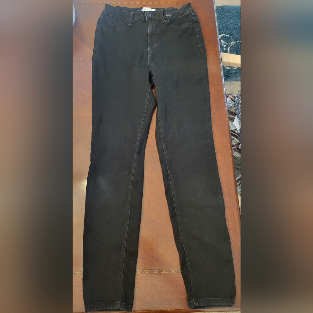 Classic Black Skinny Jeans for Women